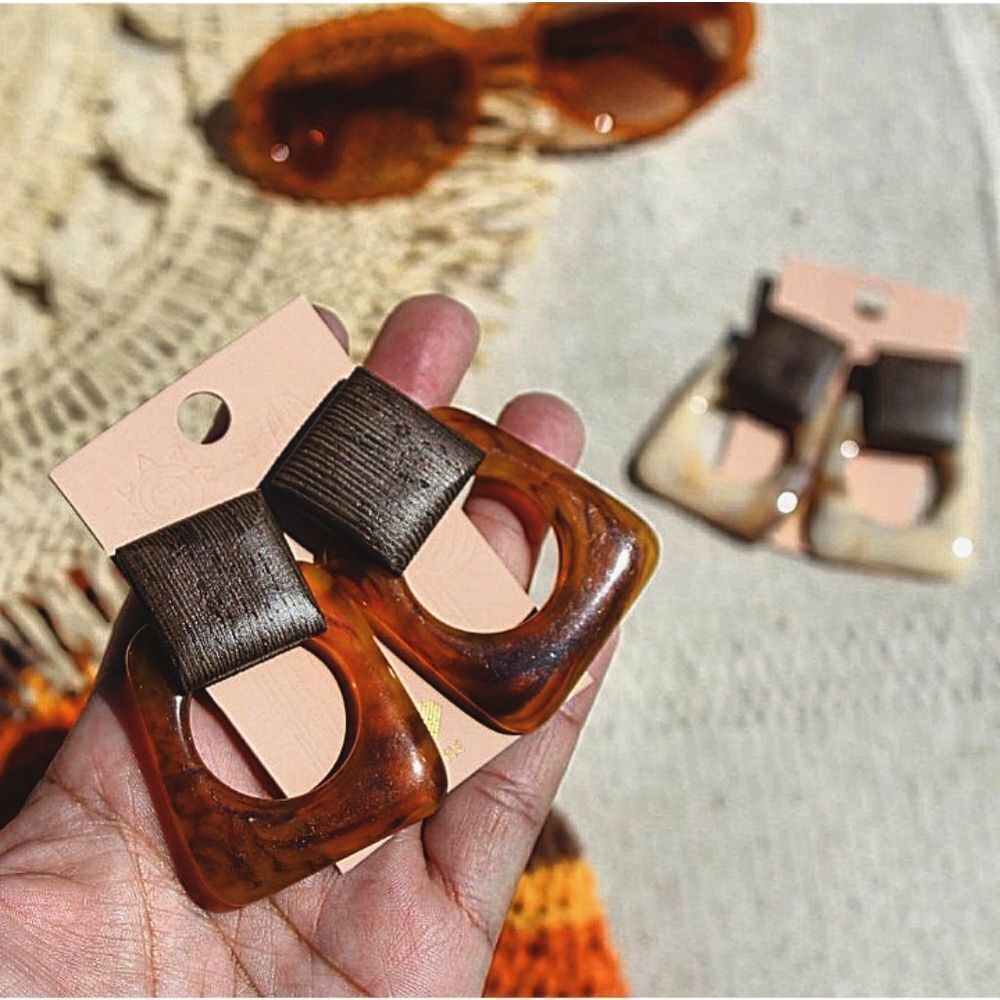 🆕️Summer Faves Collection// Brown square Earrings